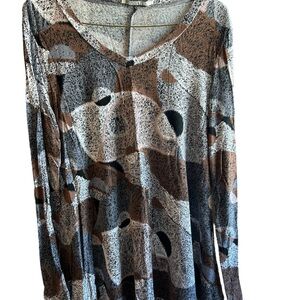 Long sleeve top